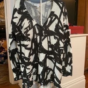 Tara by Vince Canute brushed‎ acrylic sweater. Wirnnonce